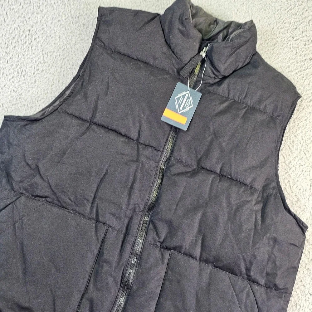 St. John's Bay Vest Mens MT Black Quilted Puffer Full Zip Insulated Outdoor
